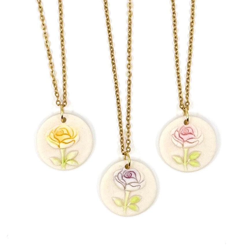Round Rosebud Porcelain Charm in Yellow